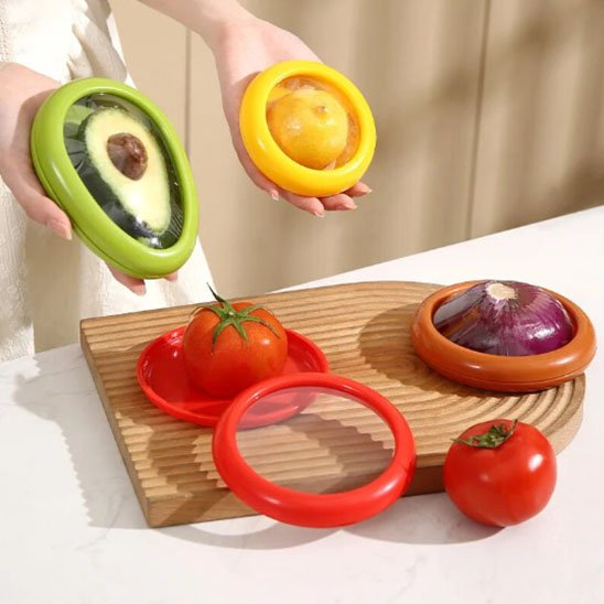 Boite alimentaire optimise le rangement dans le réfrigérateur